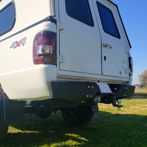 Bumper Trasero Rhino 4x4 Evo 2 Para F Ranger 96-11, Negro Epoxi