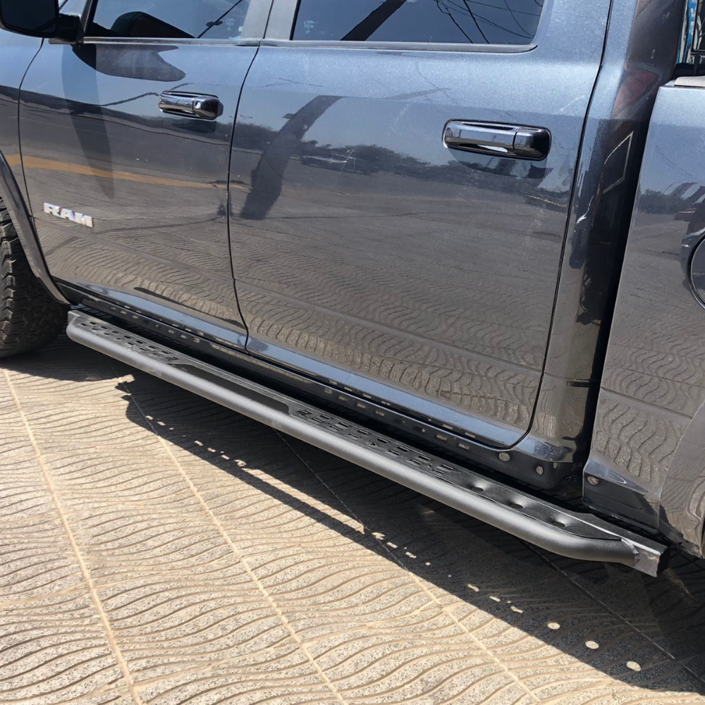 Rocksliders Rhino 4x4 Para Ram 1500 2013+ Ds (doble Cabina Cabina Extendida Caja Corta)