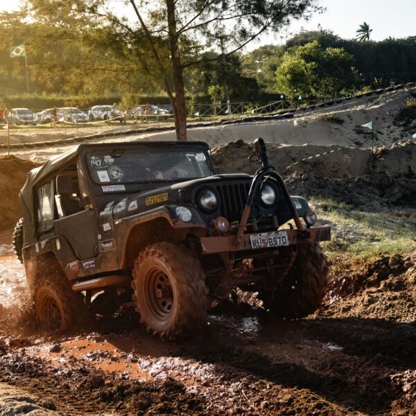 4x4 saliendo del barro