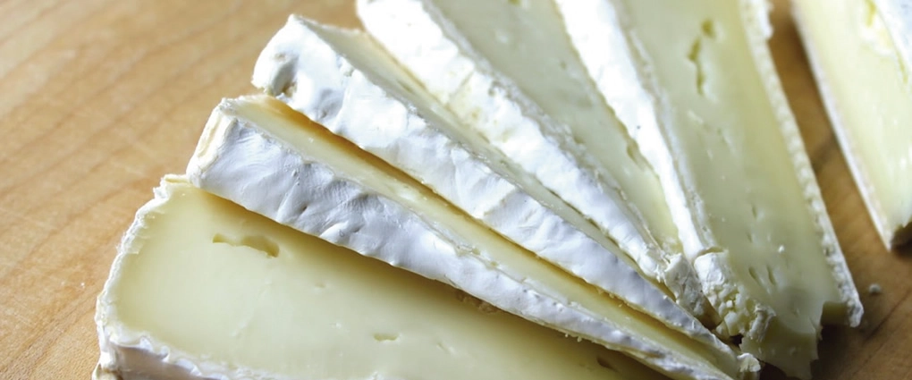 Queso Brie de Cabra (1)